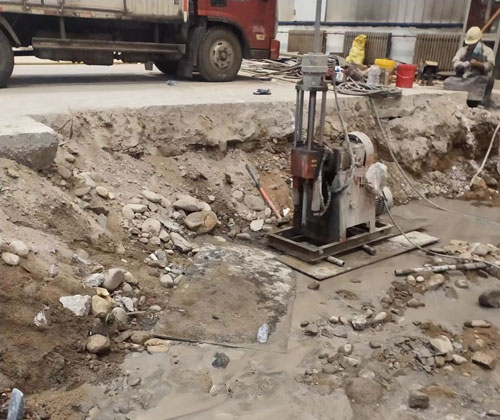 站前公路下沉压浆